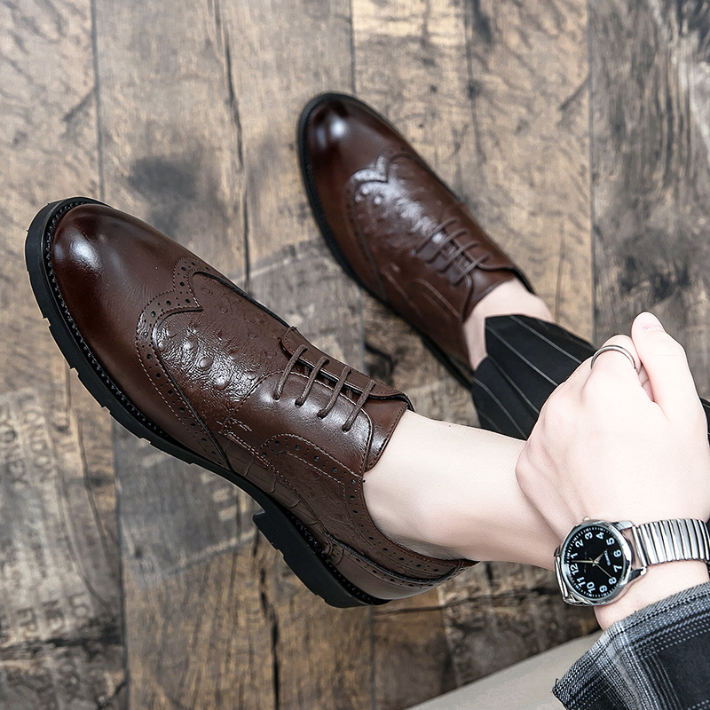 Carved Brogue Leather Oxford Shoes Pointed Toe Lace Up Vintage Luxury Men's Fashion Formal Casual Shoes Business Shoes Multiple Sizes, Brown
Carved Brogue Leather Oxford Shoes Pointed Toe Lace Up Vintage Luxury Men's Fashion Formal Casual Shoes Business Shoes Multiple Sizes, Brown