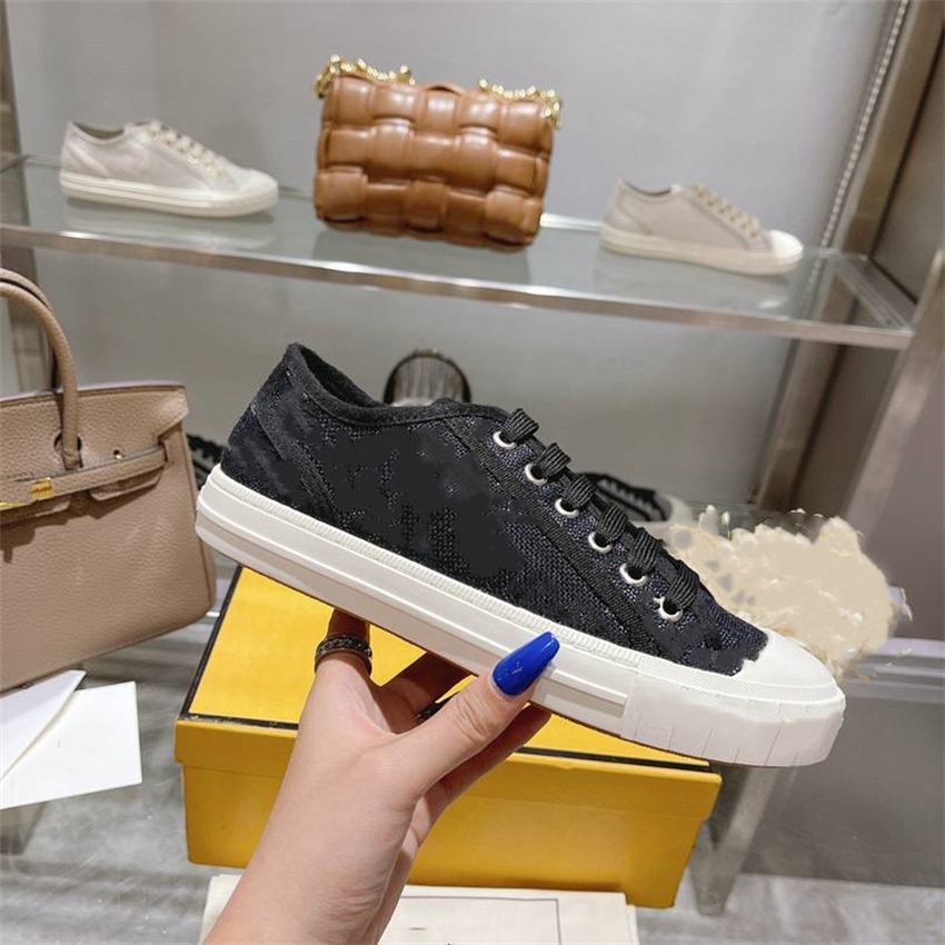 Fashion Cycling Footwear Fendyity The latest popular European and American classic various styles men's and women's casual sports shoes 01-022, As shown
Fashion Cycling Footwear Fendyity The latest popular European and American classic various styles men's and women's casual sports shoes 01-022, As shown