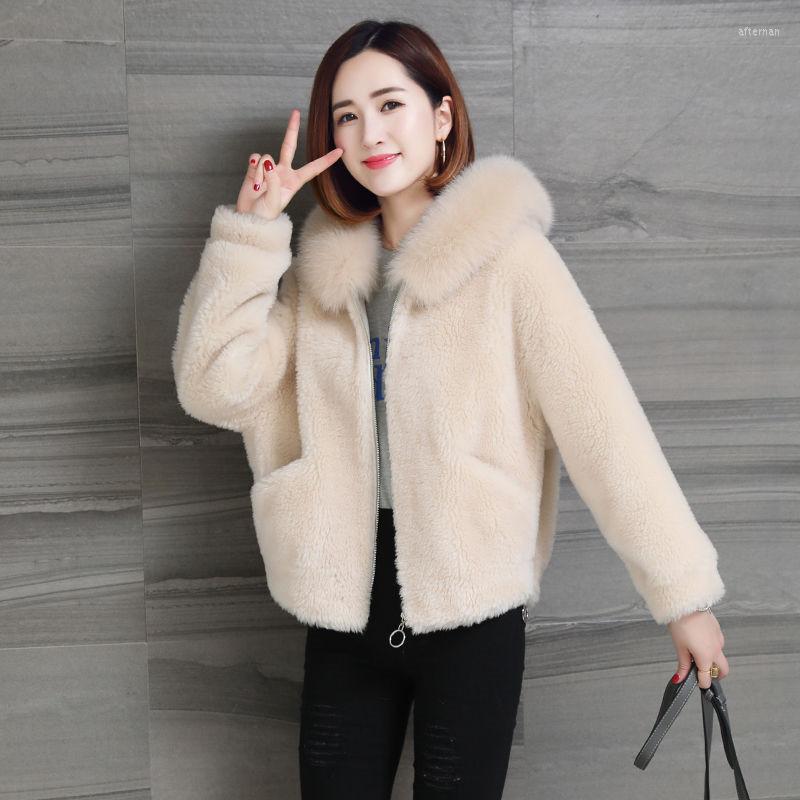 Women's Fur 2022 Women Short Coat Solid Thick And Warm O-neck Knitted Casual Autumn Winter Office Lady, Blue
Women's Fur 2022 Women Short Coat Solid Thick And Warm O-neck Knitted Casual Autumn Winter Office Lady, Blue