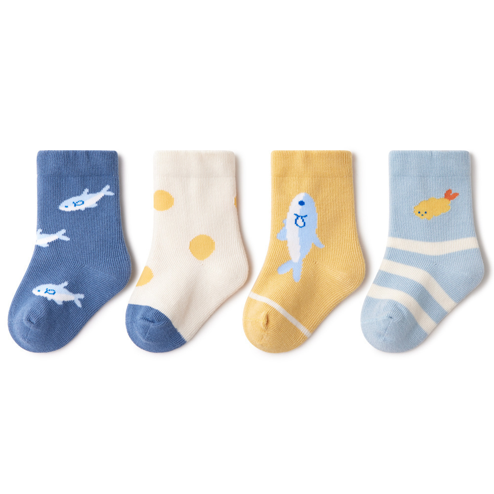 Socks Autumn Boy 4 Pairs Box Cartoon Fish Series Baby Skarpety Middle Tube Children Cotton Socken 221006, Random color
Socks Autumn Boy 4 Pairs Box Cartoon Fish Series Baby Skarpety Middle Tube Children Cotton Socken 221006, Random color