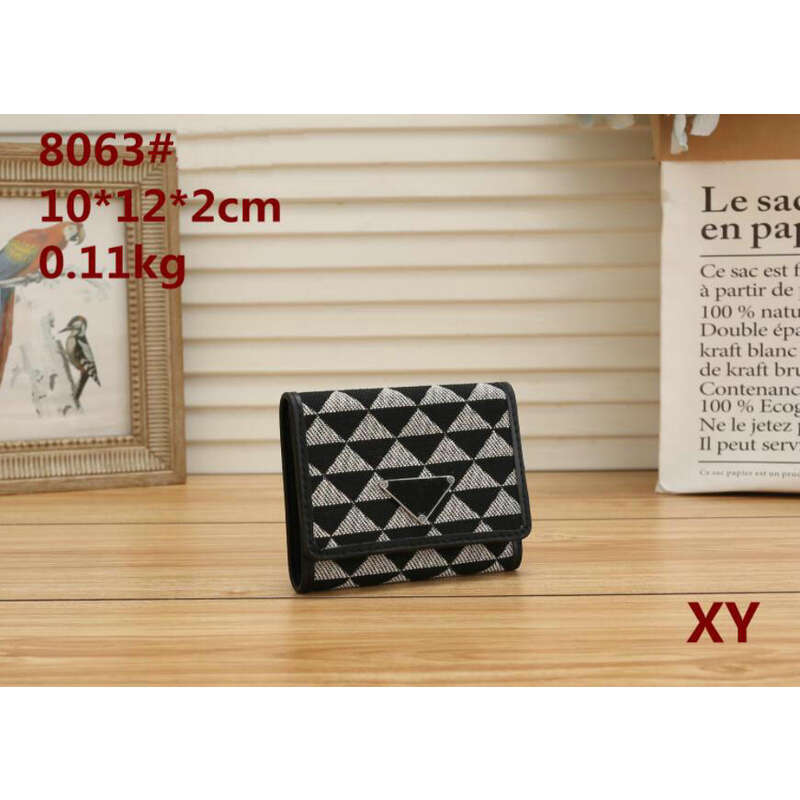 Designer bags Credit card holder Women's men Wallets Zipper Bag Luxury Wallet Fashion Card Holder Pocket Coin purses 2022, 00
Designer bags Credit card holder Women's men Wallets Zipper Bag Luxury Wallet Fashion Card Holder Pocket Coin purses 2022, 00