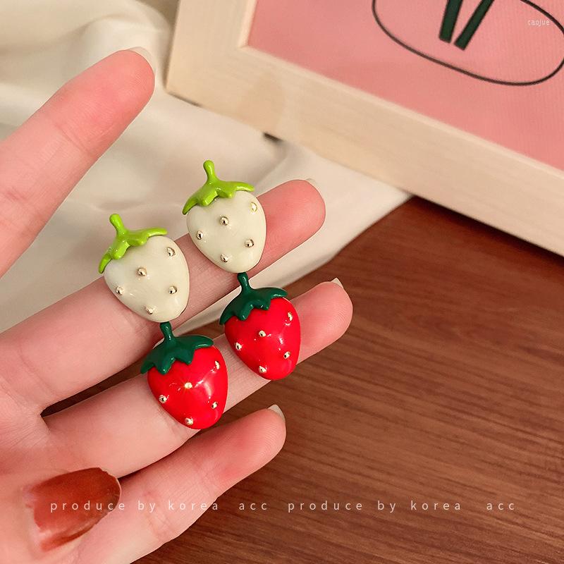 Stud Earrings 2022 Red White Color Strawberry Earring For Women Girl Korean Fashion Simple Cute Temperamental Niche Design Party Gift
Stud Earrings 2022 Red White Color Strawberry Earring For Women Girl Korean Fashion Simple Cute Temperamental Niche Design Party Gift