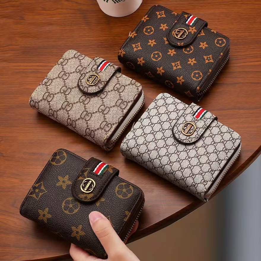designer wallets women's brand purses for men folding multi-card fashion leather Holders men's exquisite short style high sense wallet G09, Customize
designer wallets women's brand purses for men folding multi-card fashion leather Holders men's exquisite short style high sense wallet G09, Customize