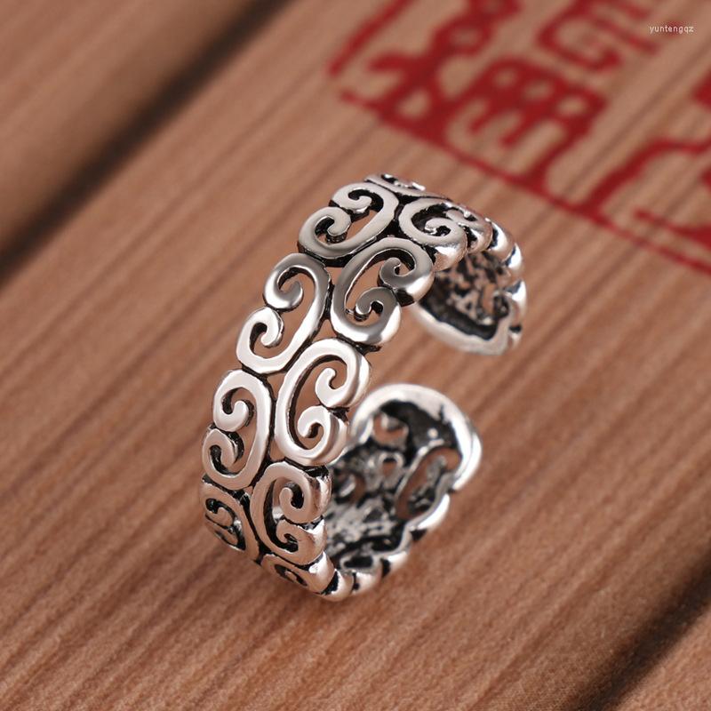 Wedding Rings Romantic Silver Color Hollow Pattern Finger For Women Jewelry Christmas Gift Dropship
Wedding Rings Romantic Silver Color Hollow Pattern Finger For Women Jewelry Christmas Gift Dropship
