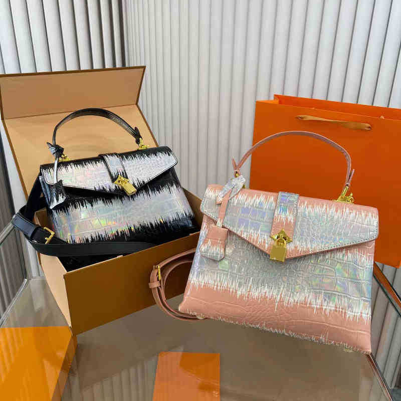 Designer Louiss Handbags Tote bag LVS luxuries designers women crossbody Handbag Shoulder totes bags purses wallet PG2T, No bags
Designer Louiss Handbags Tote bag LVS luxuries designers women crossbody Handbag Shoulder totes bags purses wallet PG2T, No bags