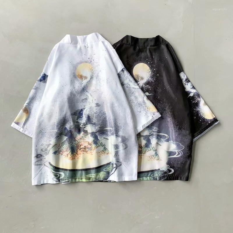 Ethnic Clothing White National Style Cardigan Ukiyo Painted Taoist Robe Men's Chinese Fashion Summer Sunscreen Jacket Street Shirt
Ethnic Clothing White National Style Cardigan Ukiyo Painted Taoist Robe Men's Chinese Fashion Summer Sunscreen Jacket Street Shirt