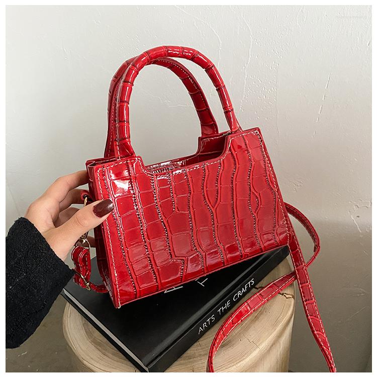 Evening Bags Brand Shoulder Bag For Women 2022 Stylish Crossbody Designer PU Leather Handbags Ladies Pures Female Messenger, Black
Evening Bags Brand Shoulder Bag For Women 2022 Stylish Crossbody Designer PU Leather Handbags Ladies Pures Female Messenger, Black