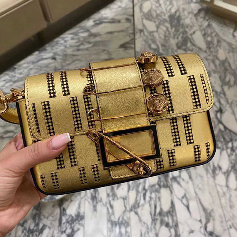 Shoulder Bag Baguette Purse Messenger Flap Handbag Fashion Sequins Letter Paper Top Quality Clip Decoration Gold Metal Buckle Interior LEZD, No bag
Shoulder Bag Baguette Purse Messenger Flap Handbag Fashion Sequins Letter Paper Top Quality Clip Decoration Gold Metal Buckle Interior LEZD, No bag