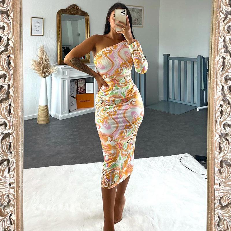 Casual Dresses Sexy Women' Slant Shoulder Long Sleeve Dress Fashion One Tight Printed Medium Skirt, Red
Casual Dresses Sexy Women' Slant Shoulder Long Sleeve Dress Fashion One Tight Printed Medium Skirt, Red