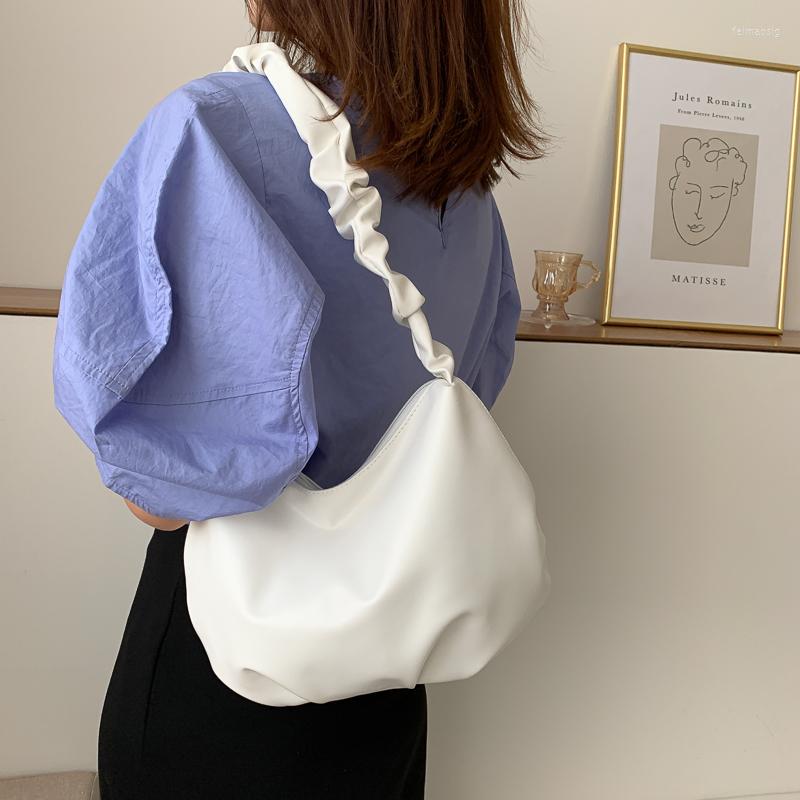 Evening Bags Pleated Handlebags For Women PU Cloud Leisure Armpit Bag High Capacity Shopping Shoulder Dumpling Handbag Female, Black
Evening Bags Pleated Handlebags For Women PU Cloud Leisure Armpit Bag High Capacity Shopping Shoulder Dumpling Handbag Female, Black