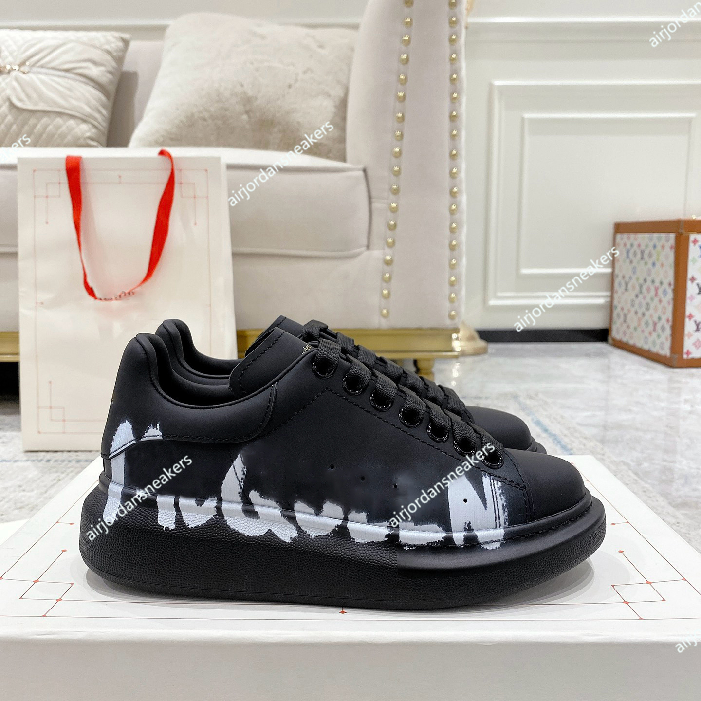 Shoes Boots Mens Alexander Casual Womens Mcqueens Graffiti Oversized Sneakers Espadrilles Designers Trainers Flats Platform White Black Leather, Buy box
Shoes Boots Mens Alexander Casual Womens Mcqueens Graffiti Oversized Sneakers Espadrilles Designers Trainers Flats Platform White Black Leather, Buy box