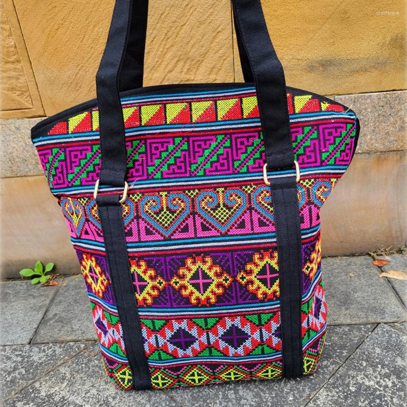 Evening Bags 2022 Ethnic Embroidery Women Vintage Cross Stitch Canvas Large Shoulder, Black
Evening Bags 2022 Ethnic Embroidery Women Vintage Cross Stitch Canvas Large Shoulder, Black