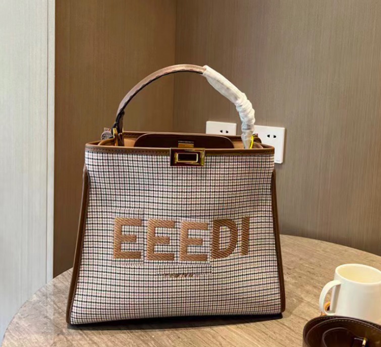 Women Canvas Square Tote Bag High Quality Shopping Bags Brand Letter Messenger Handbag Purse Detachable Wide Fashion Shoulder Strap Inside Zip Pocket Tote, 02(19*13cm)
Women Canvas Square Tote Bag High Quality Shopping Bags Brand Letter Messenger Handbag Purse Detachable Wide Fashion Shoulder Strap Inside Zip Pocket Tote, 02(19*13cm)