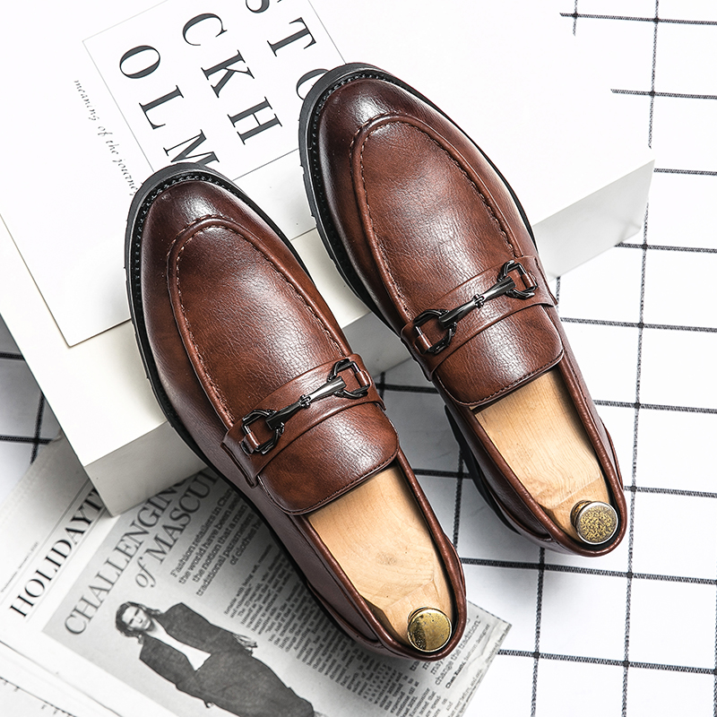 Vegan Brogue Leather Oxford Shoes Pointed Toe One Stirrup Vintage Luxury Metal Buckle Men's Fashion Formal Casual Shoes Business Shoes Multi Size 38-47, Black
Vegan Brogue Leather Oxford Shoes Pointed Toe One Stirrup Vintage Luxury Metal Buckle Men's Fashion Formal Casual Shoes Business Shoes Multi Size 38-47, Black