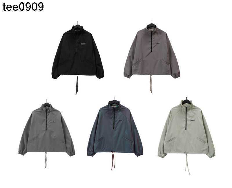 fashionable Retro essential It sells well in America double line essentials laser colorful nylon designer jacket, Reflective grey
fashionable Retro essential It sells well in America double line essentials laser colorful nylon designer jacket, Reflective grey