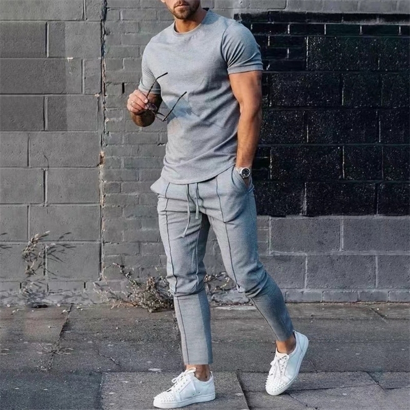 Men's Tracksuits Men's Tracksuit Casual O Neck Short-sleeved Pullover T-shirt Trousers Set for Men Streetwear Cotton Two-piece Men's Clothing 221006, Gary
Men's Tracksuits Men's Tracksuit Casual O Neck Short-sleeved Pullover T-shirt Trousers Set for Men Streetwear Cotton Two-piece Men's Clothing 221006, Gary