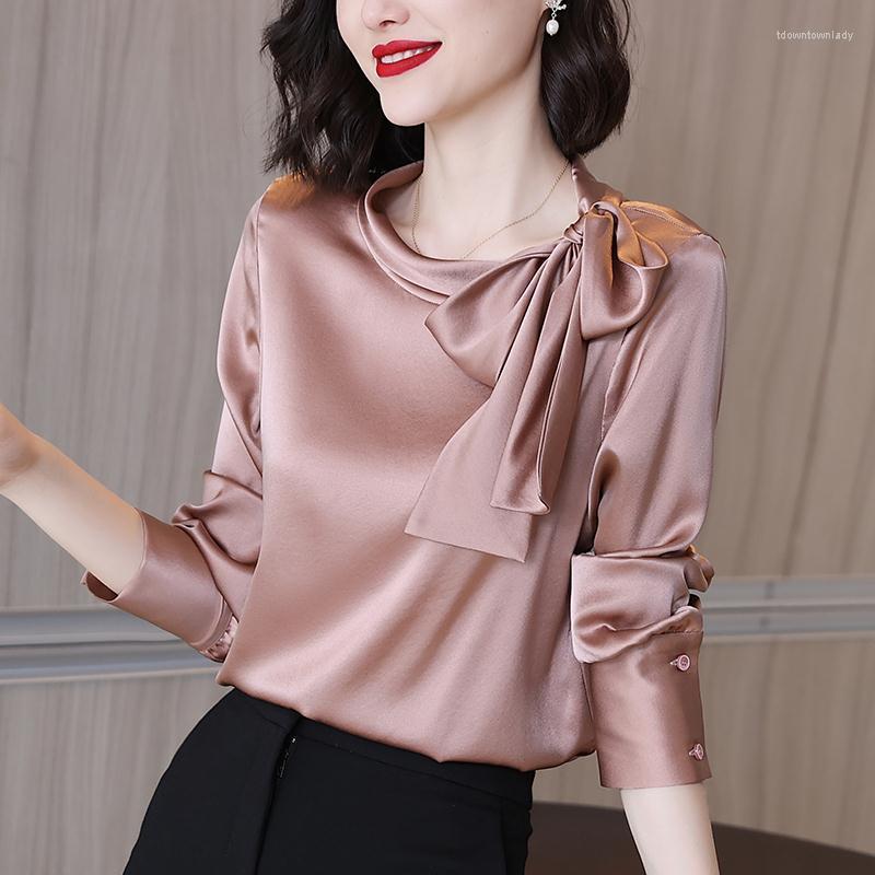 Women's Blouses 2022 Autumn High-end Satin Shirt Female Design Sense Niche Bowknot Chic Blouse Lady Length Blusa Feminina SILK, Gray
Women's Blouses 2022 Autumn High-end Satin Shirt Female Design Sense Niche Bowknot Chic Blouse Lady Length Blusa Feminina SILK, Gray