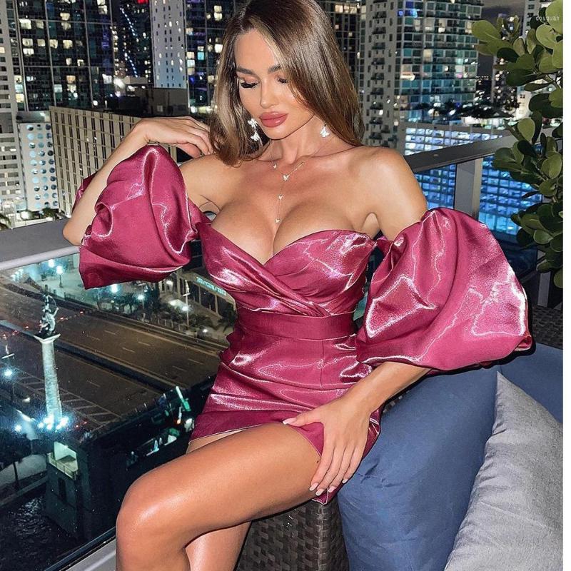 Casual Dresses Wrapped Chest Pleated Skirt Sexy Women Dress Bright Color One-Word Neck Lantern Sleeves Knee Length Party Evening
Casual Dresses Wrapped Chest Pleated Skirt Sexy Women Dress Bright Color One-Word Neck Lantern Sleeves Knee Length Party Evening