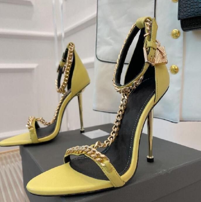 Luxury Ladies Sandals Shoes Leather High Heels Metal Chain Lock Bare Buckle Fashion Evening Dress Party
Luxury Ladies Sandals Shoes Leather High Heels Metal Chain Lock Bare Buckle Fashion Evening Dress Party