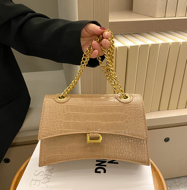 Designer Paris Hourglass Bags Crocodile Pattern Chain Underarm Bag Oil Wax Leather Shoulder Messenger Bag Handbag Style, As pic
Designer Paris Hourglass Bags Crocodile Pattern Chain Underarm Bag Oil Wax Leather Shoulder Messenger Bag Handbag Style, As pic