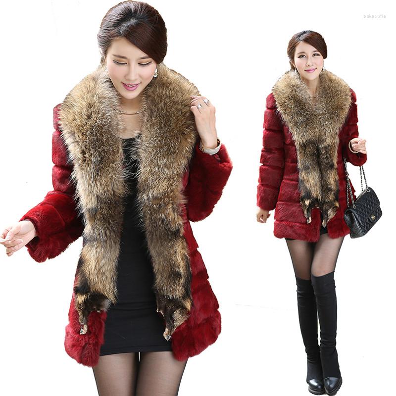 Women' Fur Wave Cut Natural Coats Outerwear Women Large Whole Skin Raccoon Dog Collar Fashion Jackets 2022 Autumn Winter, Beige
Women' Fur Wave Cut Natural Coats Outerwear Women Large Whole Skin Raccoon Dog Collar Fashion Jackets 2022 Autumn Winter, Beige