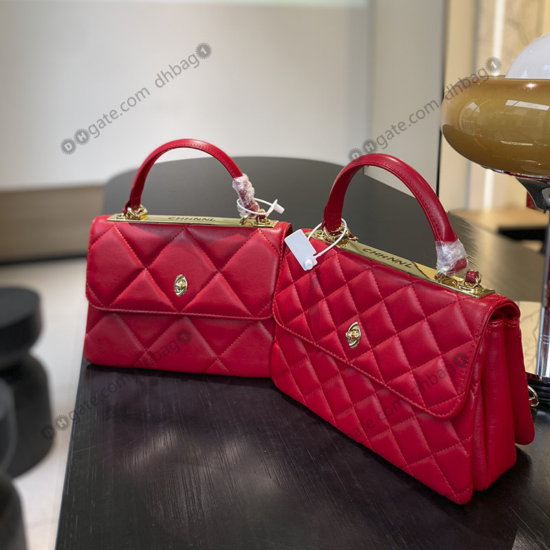 Deisgner Brand French Trend Flap Bags With Top Handle Real Leather Diamond Pattern Luxury Handbags Portable Sacoche Gold-Tone Hardware Wallets Purse For Womens 25CM, Red
Deisgner Brand French Trend Flap Bags With Top Handle Real Leather Diamond Pattern Luxury Handbags Portable Sacoche Gold-Tone Hardware Wallets Purse For Womens 25CM, Red