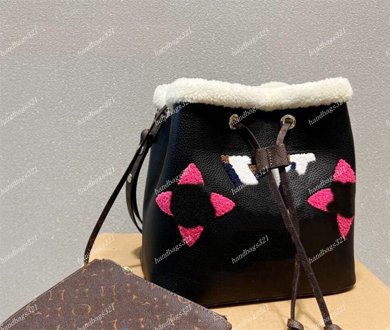 NEONOE Designer bags lamb wool bucket bag totes handbags totes women shoulder crossbody drawstring wallet lady 2pc Genuine Leather Monograms embroidery lvis purse, Customize
NEONOE Designer bags lamb wool bucket bag totes handbags totes women shoulder crossbody drawstring wallet lady 2pc Genuine Leather Monograms embroidery lvis purse, Customize