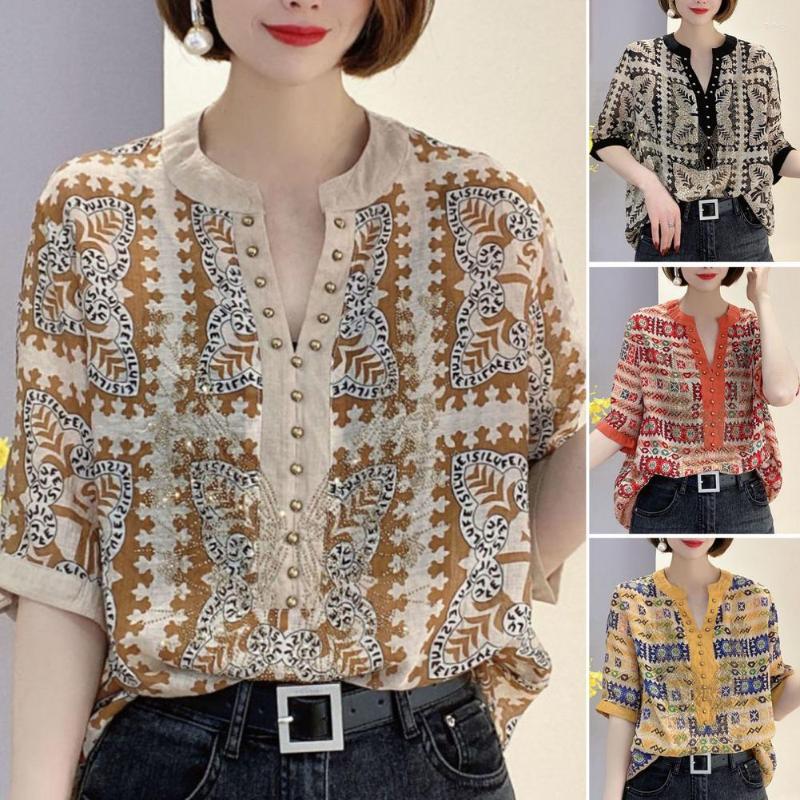 Women's Blouses V-Neck Half Sleeve Rivet Lace Pullover Shirt Retro Ethnic Style Pattern Print Drilling Decor Blouse Streetwear, Khaki
Women's Blouses V-Neck Half Sleeve Rivet Lace Pullover Shirt Retro Ethnic Style Pattern Print Drilling Decor Blouse Streetwear, Khaki