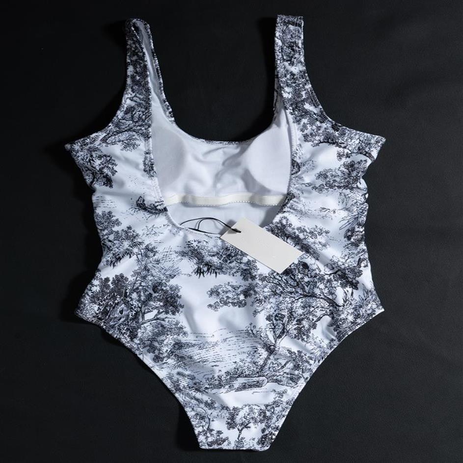 Women Designer Swimsuit Tankinis Fashion Beach Bathing Suits Summer Swimwear Clothing One Piece Animal Printed S-XL297Q, Multi
Women Designer Swimsuit Tankinis Fashion Beach Bathing Suits Summer Swimwear Clothing One Piece Animal Printed S-XL297Q, Multi