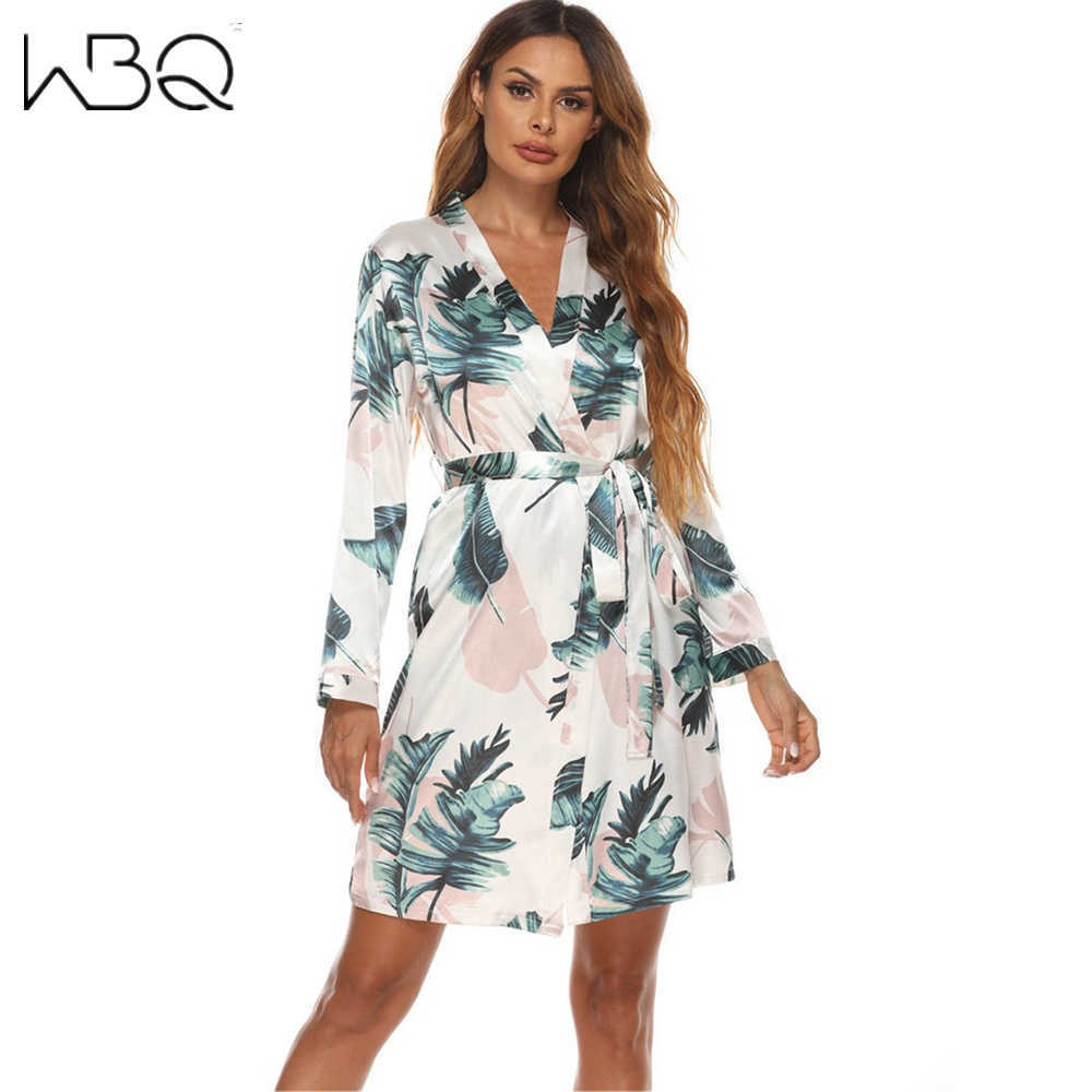 Women's Sleepwear Floral Satin Robes For Women Bath Robe Nightwear Gowns Ins Beach Holiday Wedding Robe Peignoirs Birthday Dressing T221006
Women's Sleepwear Floral Satin Robes For Women Bath Robe Nightwear Gowns Ins Beach Holiday Wedding Robe Peignoirs Birthday Dressing T221006