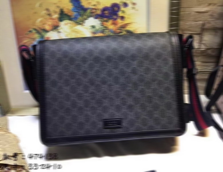 Men Shoulder Bag Designer Crossbody Real Leather Classic Messenger Casual Handbags Functional Bag Luxury Handbag Cross Body Lady Wallet
Men Shoulder Bag Designer Crossbody Real Leather Classic Messenger Casual Handbags Functional Bag Luxury Handbag Cross Body Lady Wallet