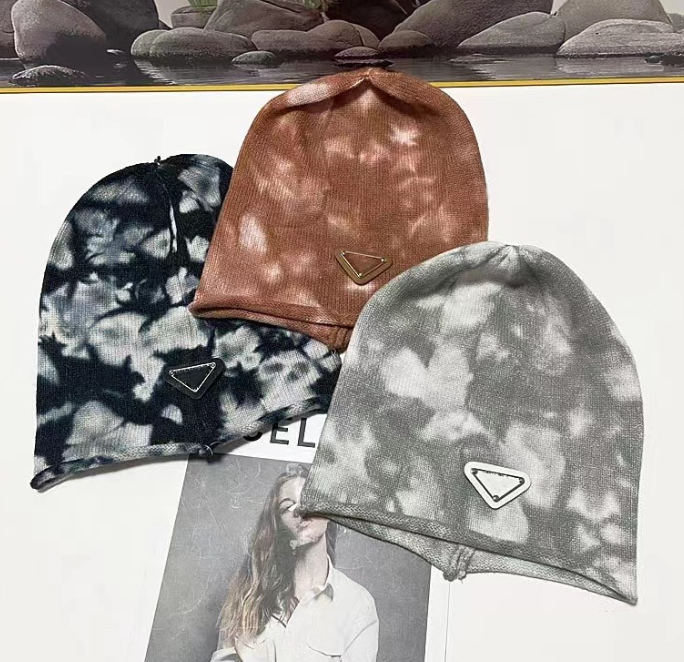 Inverted Triangle Logo Heap Cap Ski Head-Wrapping Autumn Wool Cold Hat Letter Tie-Dyed Hat Double Knited for Men and Women Outdoor Hats, Aspic
Inverted Triangle Logo Heap Cap Ski Head-Wrapping Autumn Wool Cold Hat Letter Tie-Dyed Hat Double Knited for Men and Women Outdoor Hats, Aspic