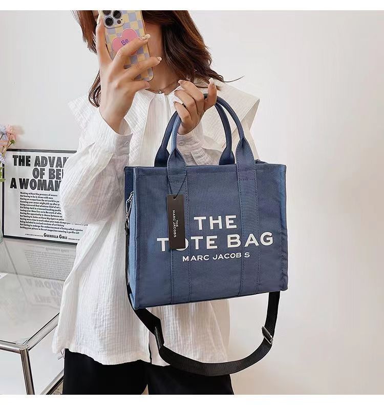marc the tote Bag Niche Design Women's handBag Personalized Creative Canvas Bag Versatile Large Capacity Portable Tote Bag A1, Black
marc the tote Bag Niche Design Women's handBag Personalized Creative Canvas Bag Versatile Large Capacity Portable Tote Bag A1, Black