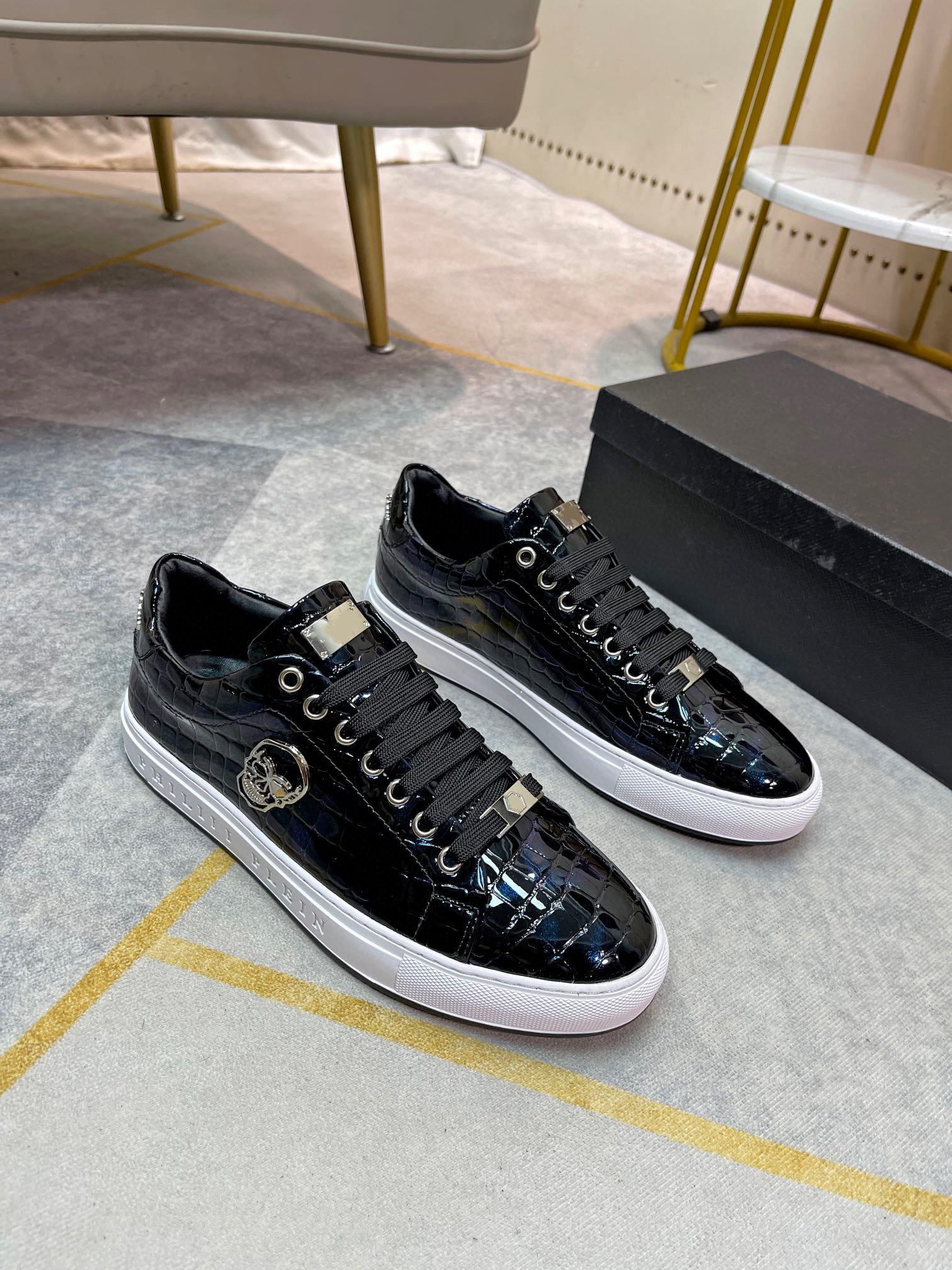 Dress Shoes Men metal Crocodile Pattern Top Leather Luxury Designer For Business Casual Formal Fors Wedding Party, Black 01
Dress Shoes Men metal Crocodile Pattern Top Leather Luxury Designer For Business Casual Formal Fors Wedding Party, Black 01