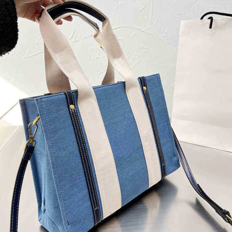 Evening Bags Letter Canvas Tote Messenger Vintage Bag Women Shopping Handbag Shoulder Luxury Designer Handbags Designers Brand Crossbody Female Purses 220324, Blue
Evening Bags Letter Canvas Tote Messenger Vintage Bag Women Shopping Handbag Shoulder Luxury Designer Handbags Designers Brand Crossbody Female Purses 220324, Blue