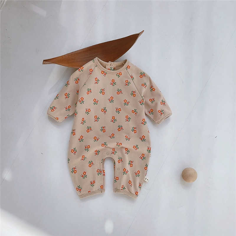 Rompers 02y Newborn Baby Girl Retro Flower Full Sleeves Romper Boy Fashion Autumn Sweater Sweet Autumn Cotton Jumpsuit One Piece J220922
Rompers 02y Newborn Baby Girl Retro Flower Full Sleeves Romper Boy Fashion Autumn Sweater Sweet Autumn Cotton Jumpsuit One Piece J220922