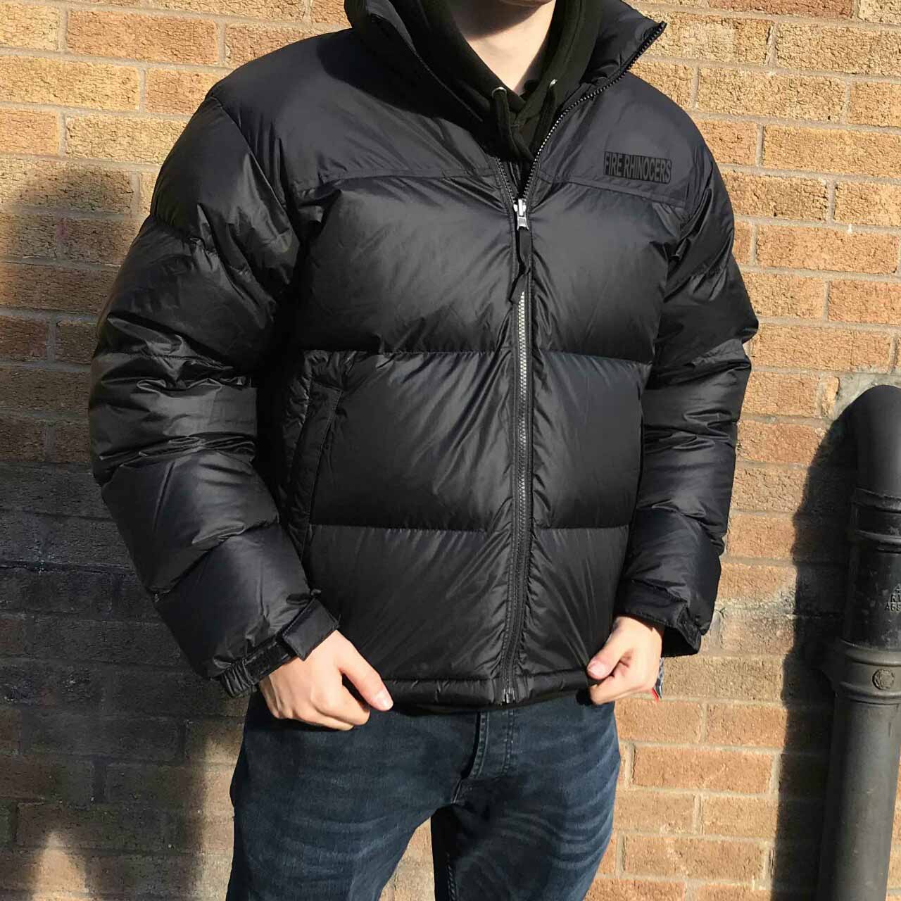 Bests Cheaps thenorthface mens Down Parka black jackets vintage stylist Luxury winter coat womens down jacket warm Puffer man overcoat
Bests Cheaps thenorthface mens Down Parka black jackets vintage stylist Luxury winter coat womens down jacket warm Puffer man overcoat