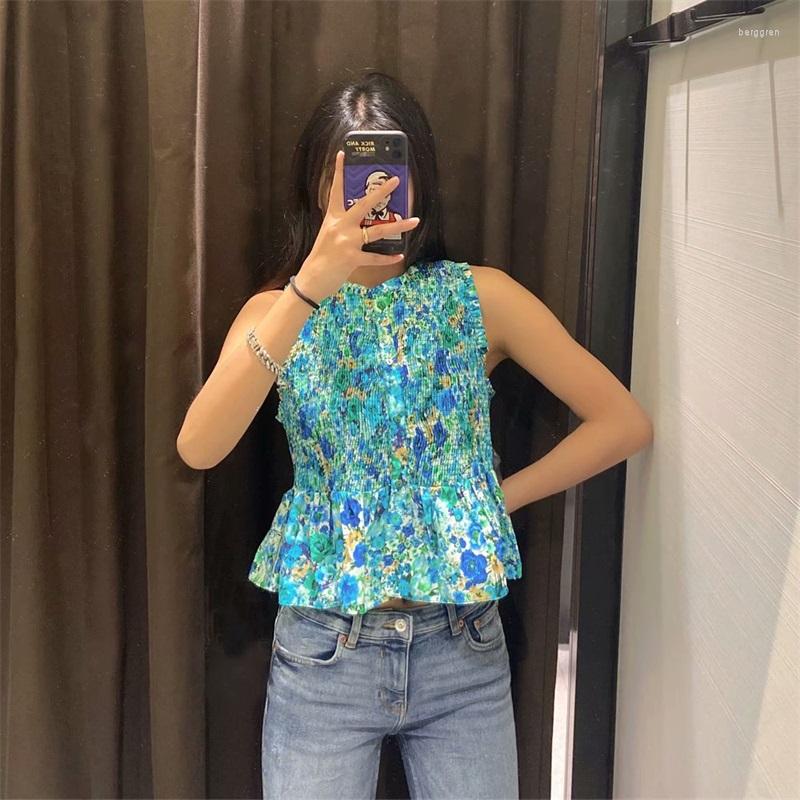 Women's Blouses MESTTRAF Women 2022 Fashion Floral Print Ruffled Smocked Elastic Vintage Sleeveless Button-up Female Shirts, Picture shown
Women's Blouses MESTTRAF Women 2022 Fashion Floral Print Ruffled Smocked Elastic Vintage Sleeveless Button-up Female Shirts, Picture shown