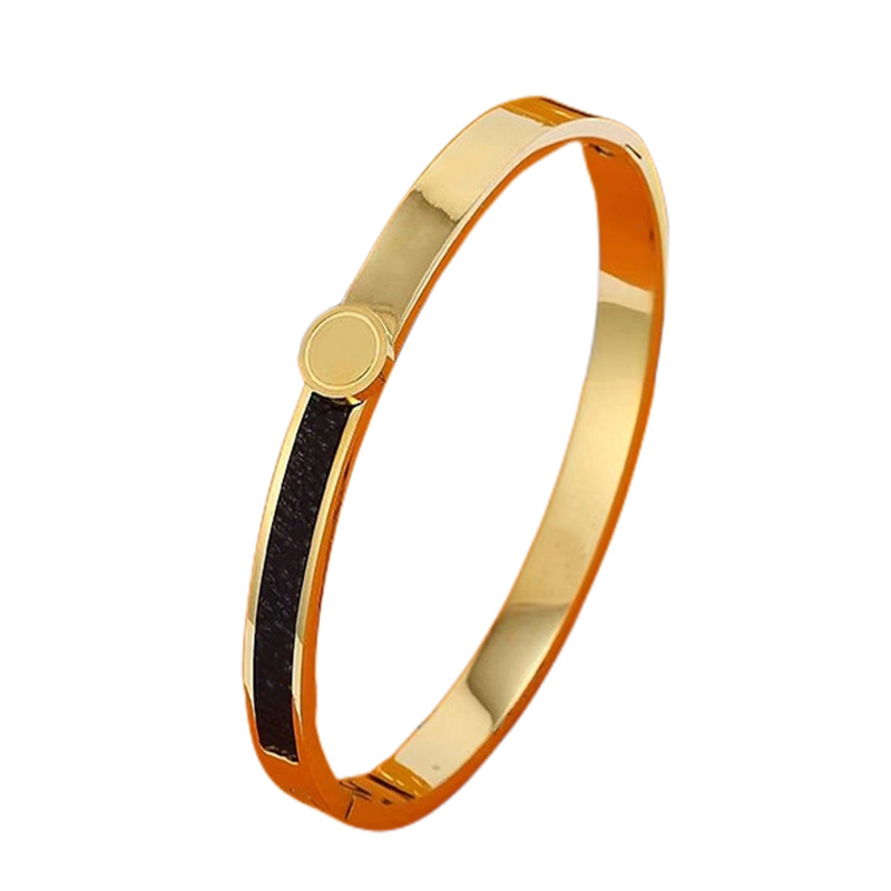 designer Bangles Personalizedrose gold bracelets for women Luxury Brand Jewelry Couple Fashion bangles Famous Jewelrys Vintage accessories halloween gift
designer Bangles Personalizedrose gold bracelets for women Luxury Brand Jewelry Couple Fashion bangles Famous Jewelrys Vintage accessories halloween gift