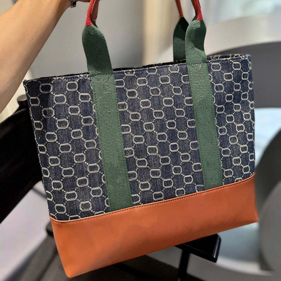 Fashion Designer Totes Luxury Brand Purse Open bag Wallets Women HandBags Tote Real Leather Bags Lady Plaid Purses Duffle Luggage by fen S206 006, #21
Fashion Designer Totes Luxury Brand Purse Open bag Wallets Women HandBags Tote Real Leather Bags Lady Plaid Purses Duffle Luggage by fen S206 006, #21
