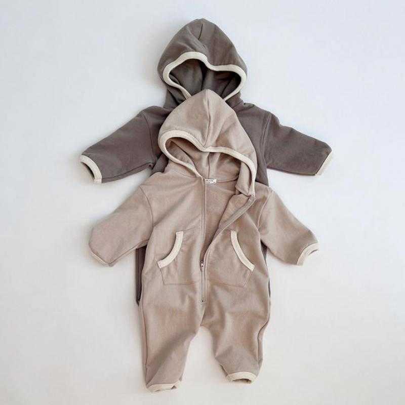 Rompers Infant Solid Zipper Hoodies Romper Boy Autumn Simple Loose Double Pockets Jumpsuit Baby Girls Comfortable Cotton Outfits J220922, Khaki.
Rompers Infant Solid Zipper Hoodies Romper Boy Autumn Simple Loose Double Pockets Jumpsuit Baby Girls Comfortable Cotton Outfits J220922, Khaki.