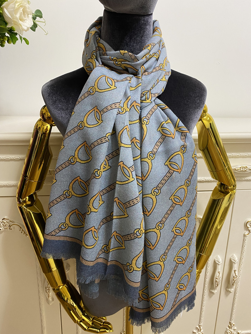 women long scarf scarves pashmina cashmere material thin and soft print letters pattern size 200cm -100cm
women long scarf scarves pashmina cashmere material thin and soft print letters pattern size 200cm -100cm