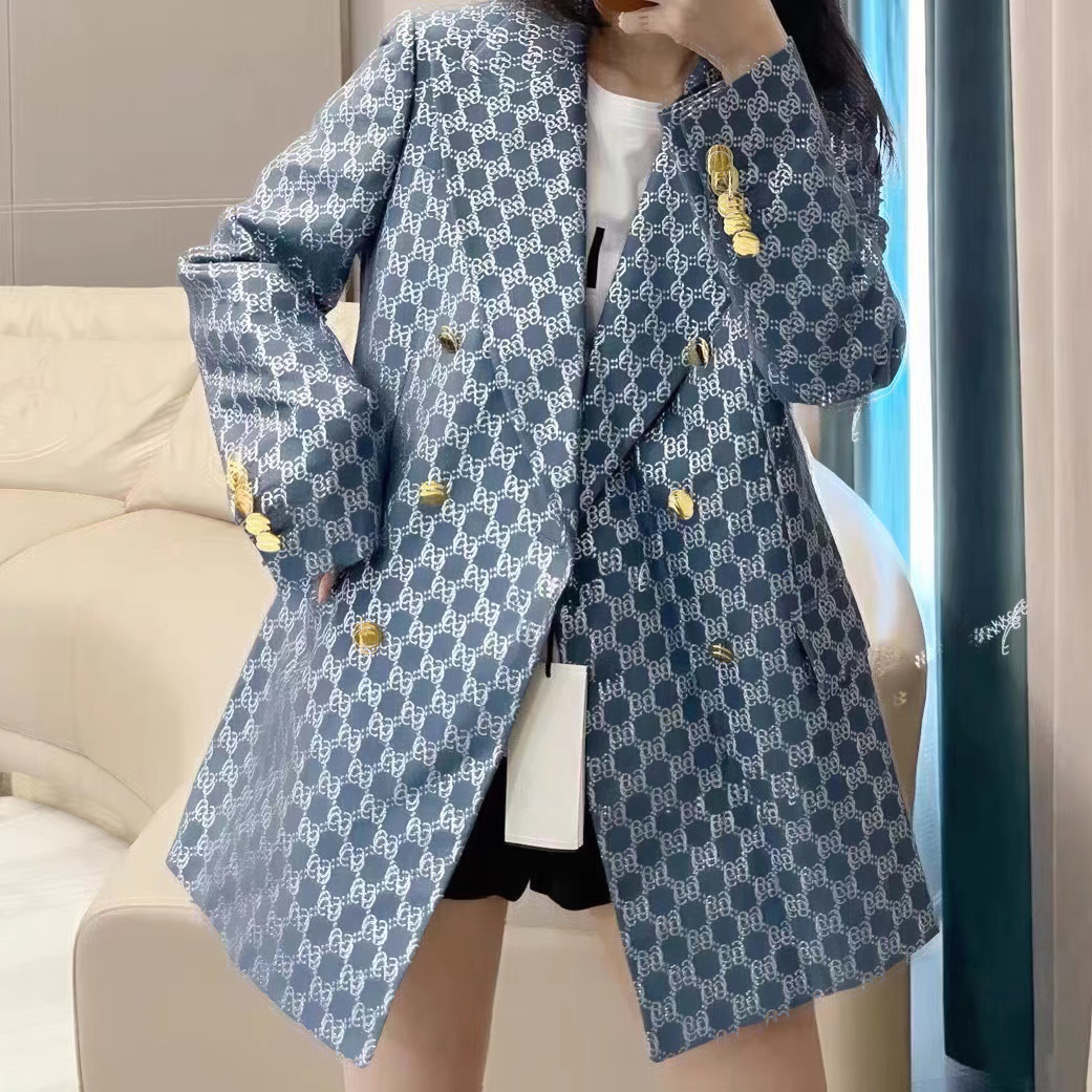 Women' designer clothing coat casual fashion women' embroidery G spring new top, Sky blue
Women' designer clothing coat casual fashion women' embroidery G spring new top, Sky blue