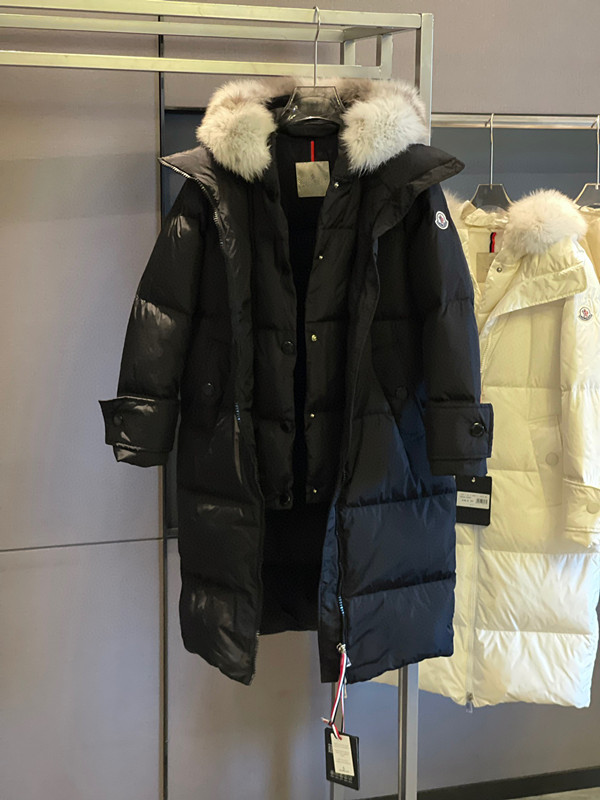 23designer Down clothe fashionMen 's woman coat classic fashion goose Designers Jackets Brand Jacket Highly Quality Winter Sports Parkas Top1 Clothings S M L XL XXL, Black
23designer Down clothe fashionMen 's woman coat classic fashion goose Designers Jackets Brand Jacket Highly Quality Winter Sports Parkas Top1 Clothings S M L XL XXL, Black
