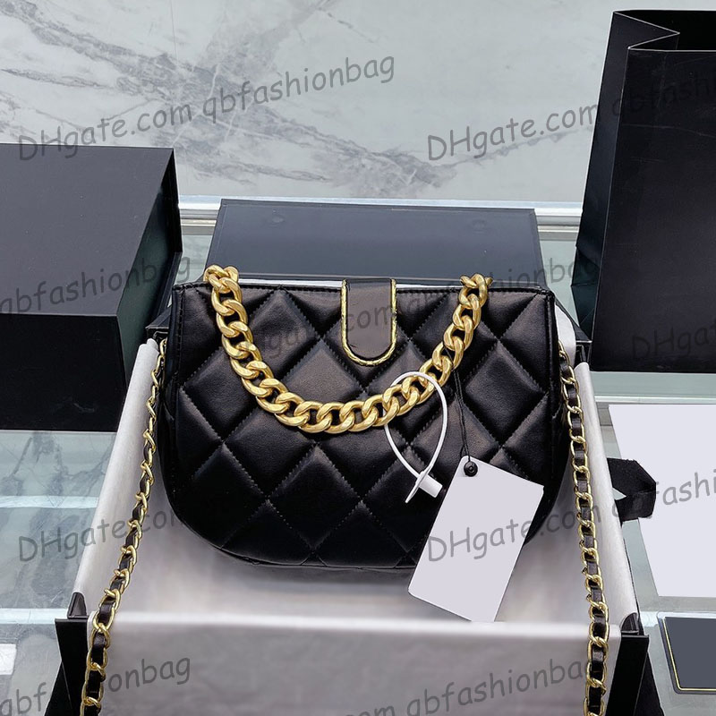 Vintage Womens Lambskin Quilted Tote Bags Luxury Designer Lasies Casual Versatil Bracelet Chain Gold Metal Matelasse Crossbody Shoulder Mini Handbags 23X18CM, Box
Vintage Womens Lambskin Quilted Tote Bags Luxury Designer Lasies Casual Versatil Bracelet Chain Gold Metal Matelasse Crossbody Shoulder Mini Handbags 23X18CM, Box