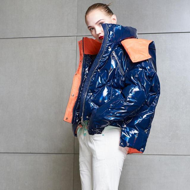 Women's Down Parkas Winter Patent Glossy fabric fashion thicker hooded down jacket female genuine fur cold winter fur coat wholesale wj2591 22093