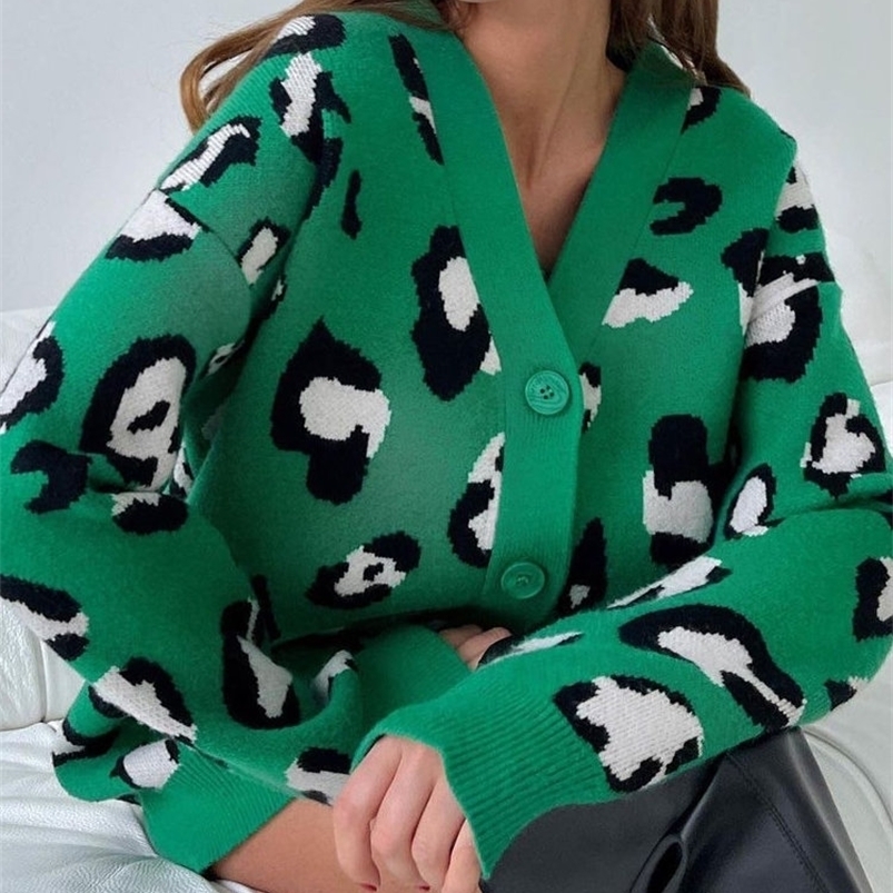 Women' Knits Tees Winter Beige Leopard Print Cardigan Women with Buttons Oversize Jacket Loose Green Thick Warm Knitted Cardigan for Women 221006
Women' Knits Tees Winter Beige Leopard Print Cardigan Women with Buttons Oversize Jacket Loose Green Thick Warm Knitted Cardigan for Women 221006