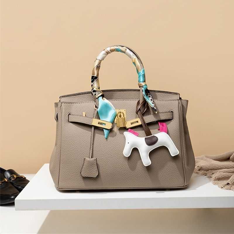 Fashion birkins woman herme bag Women s 2022 new fashion lychee pattern leather advanced sense large capacity single shoulder Crossbody portable special, 25
Fashion birkins woman herme bag Women s 2022 new fashion lychee pattern leather advanced sense large capacity single shoulder Crossbody portable special, 25