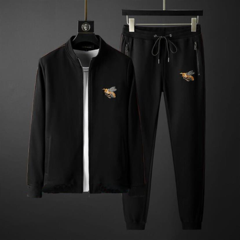 Fashion winter spring men sport wear jogging suits embroidered bee tracksuits for men cardigan zipper male sportsuits266k, White
Fashion winter spring men sport wear jogging suits embroidered bee tracksuits for men cardigan zipper male sportsuits266k, White