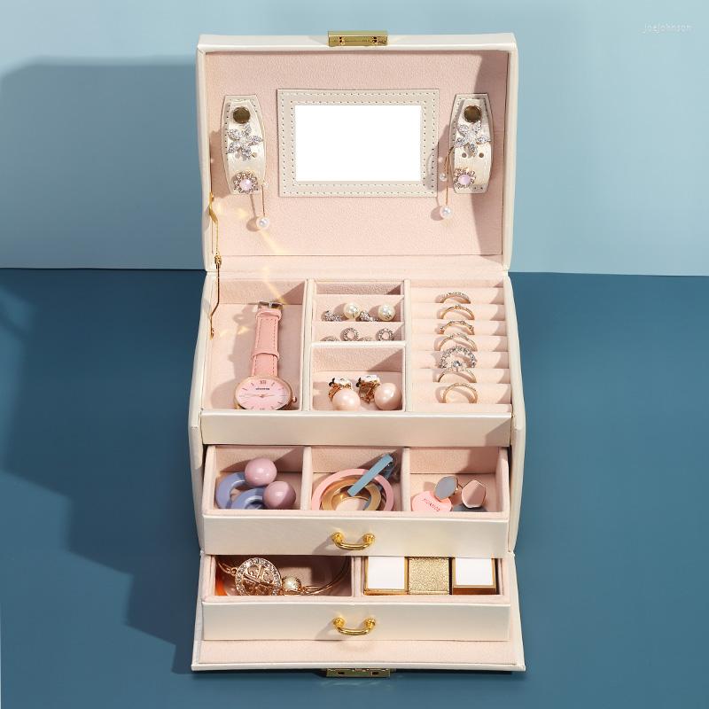 Jewelry Pouches Fashion Packaging & Display Box Armoire Dressing Chest With Clasps Bracelet Ring Organiser Carrying Cases
Jewelry Pouches Fashion Packaging & Display Box Armoire Dressing Chest With Clasps Bracelet Ring Organiser Carrying Cases